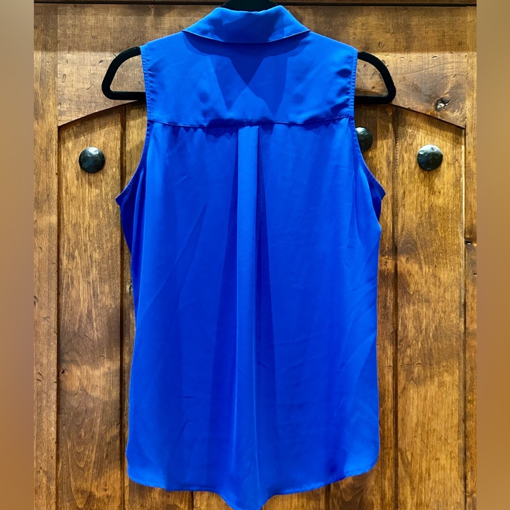 Express Royal Blue Sleeveless Portofino Shirt, Size M - Picture 3 of 5